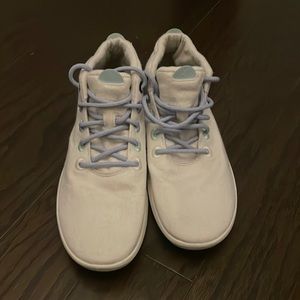 Men’s Size 13 Allbird Hightops - White Like New!